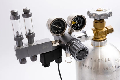 dual stage regulated co2 splitter - ZAS